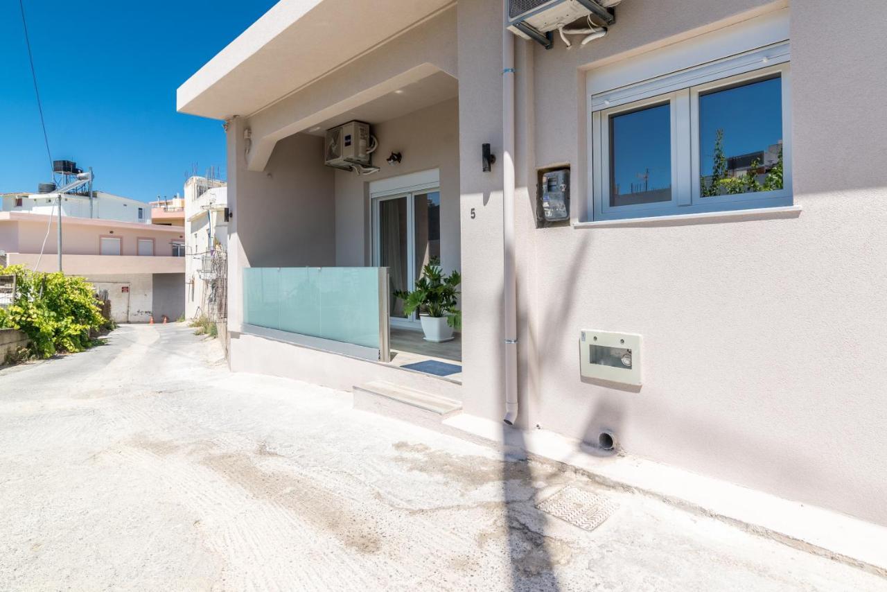Sophia'S Comfortable Home With A Private Backyard Gazi المظهر الخارجي الصورة