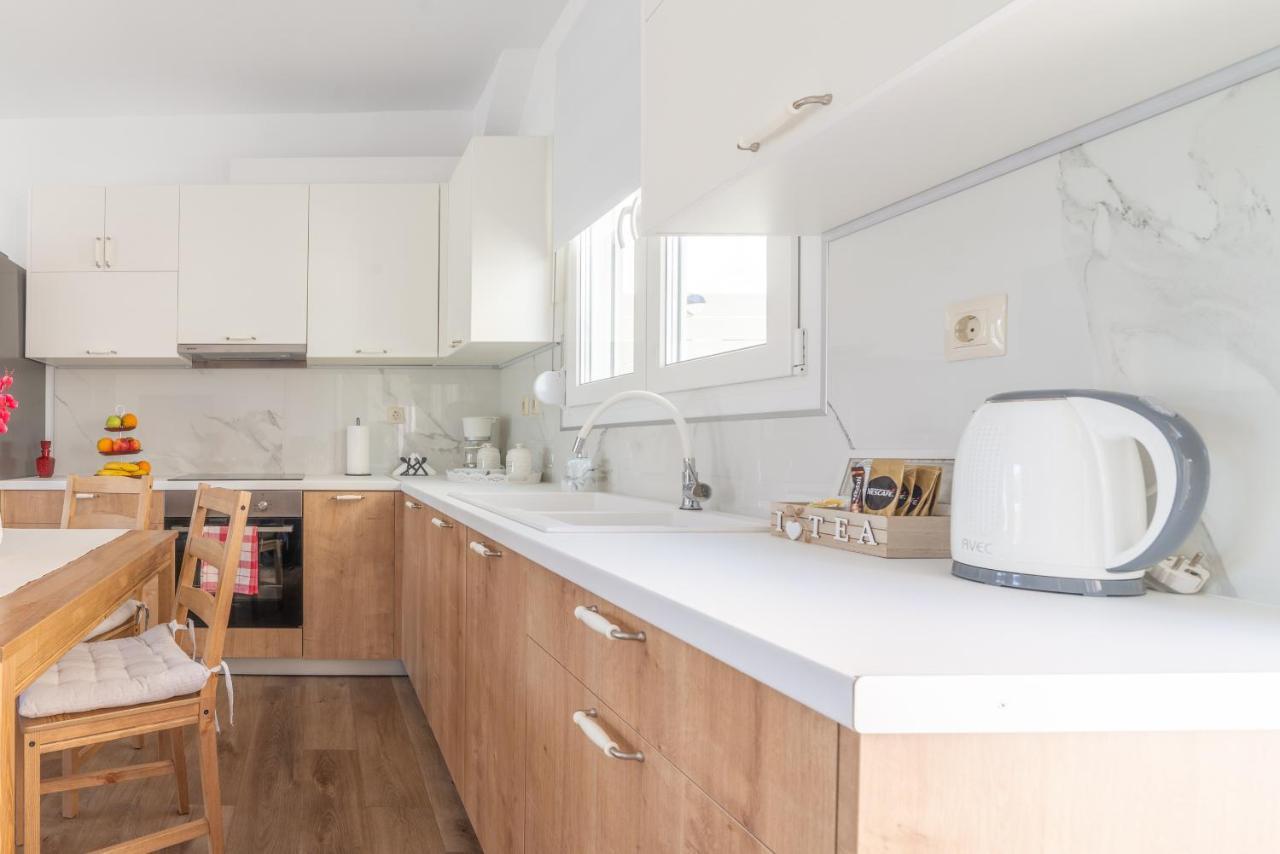 Sophia'S Comfortable Home With A Private Backyard Gazi المظهر الخارجي الصورة