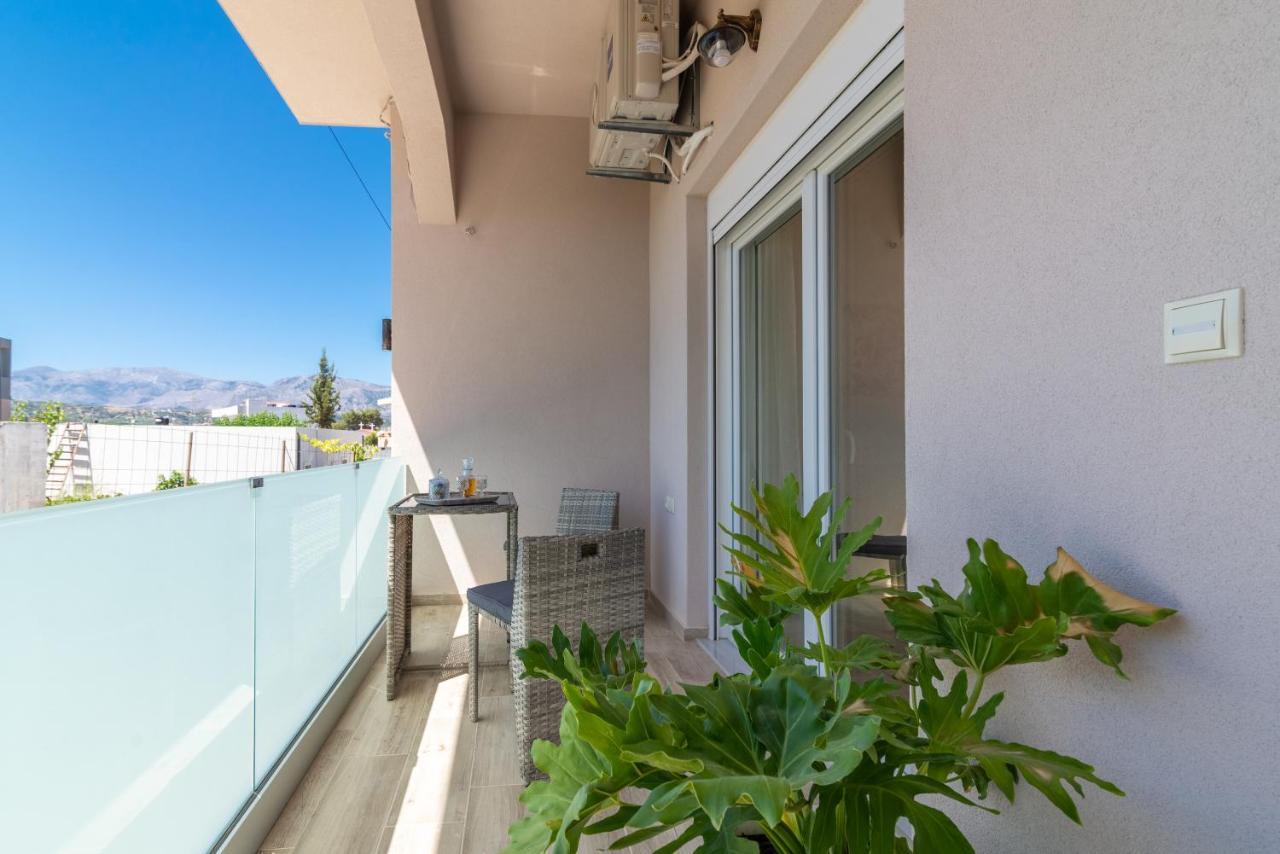 Sophia'S Comfortable Home With A Private Backyard Gazi المظهر الخارجي الصورة